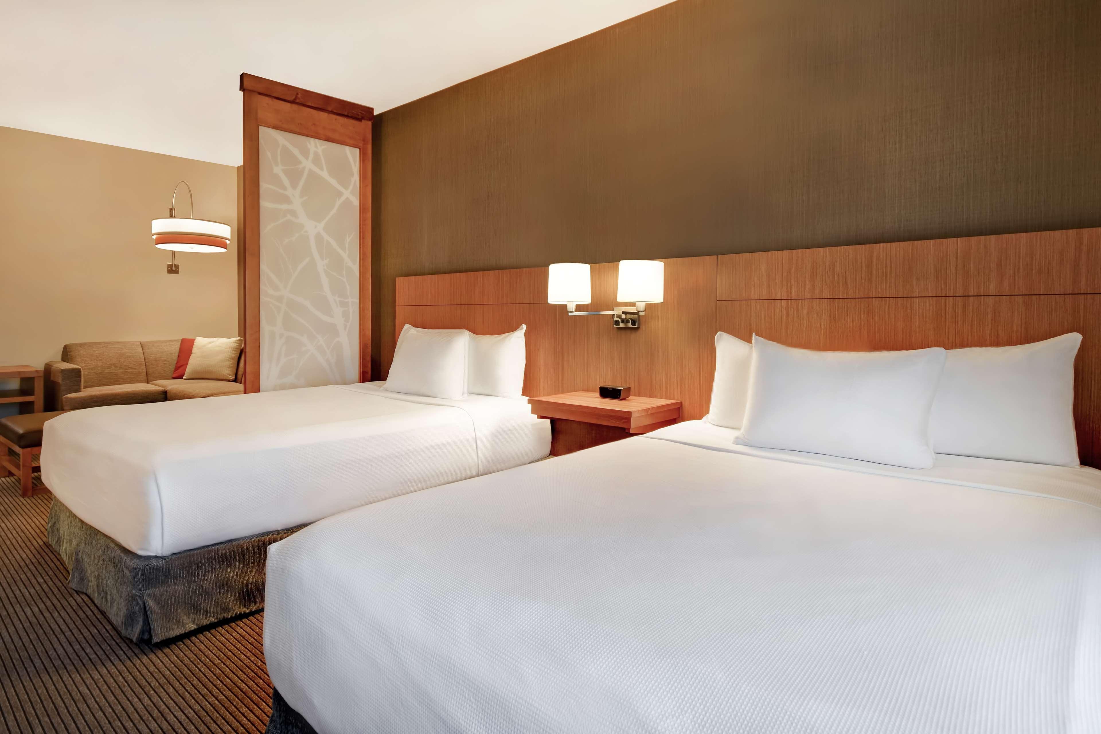Hyatt Place - Research Park - Redstone 3*