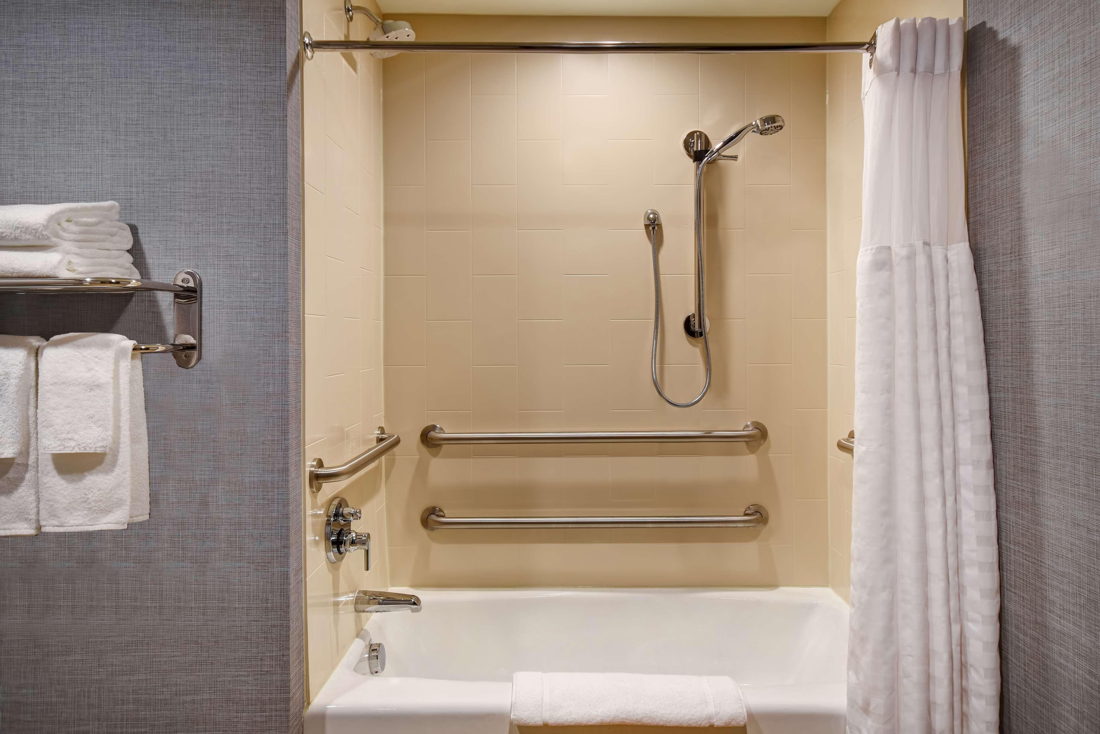 Hyatt Place - Research Park - Redstone