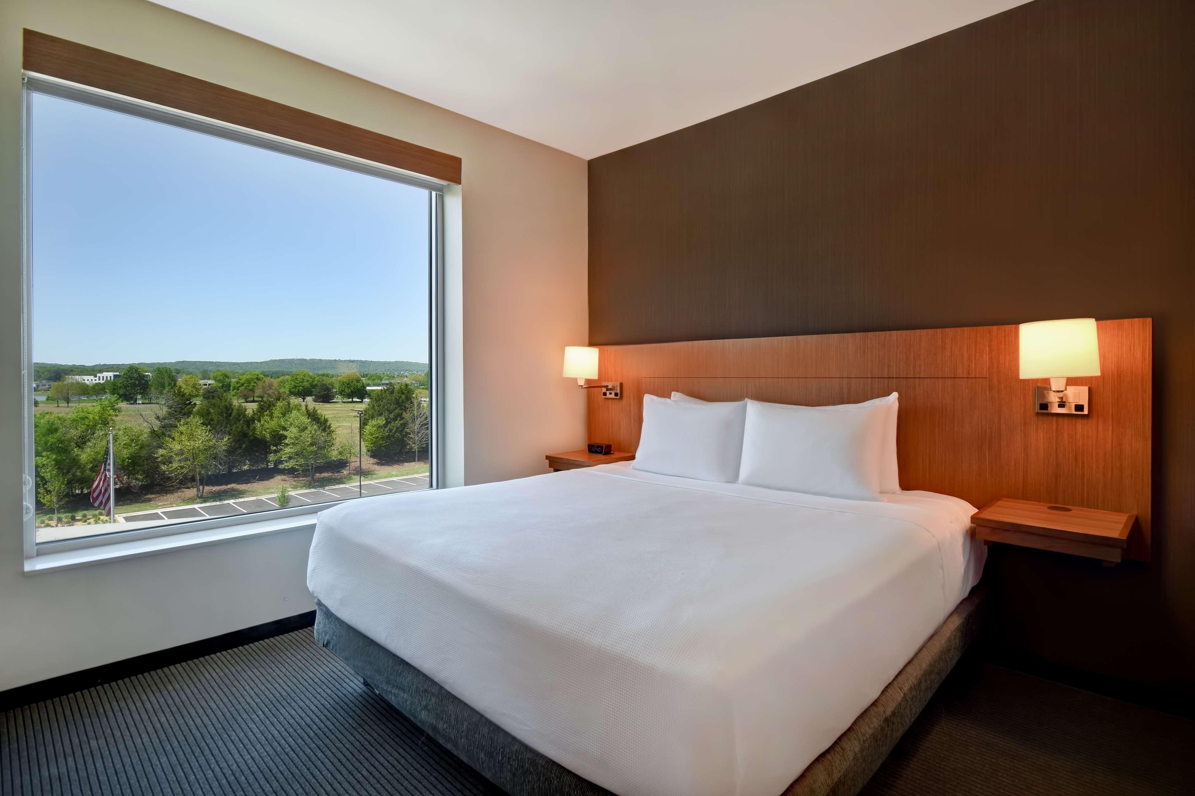 Hyatt Place - Research Park - Redstone 3*